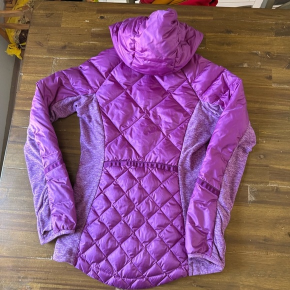 Lululemon Down For A Run Jacket - Picture 2 of 16